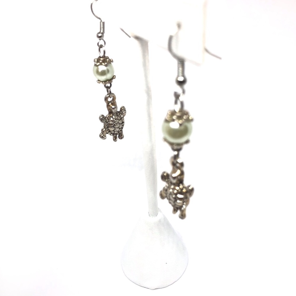 {3 for $20} sea turtle dangle earrings with pearls